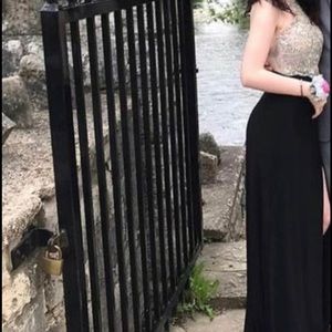 Selling my prom dress I wore once size 2 small